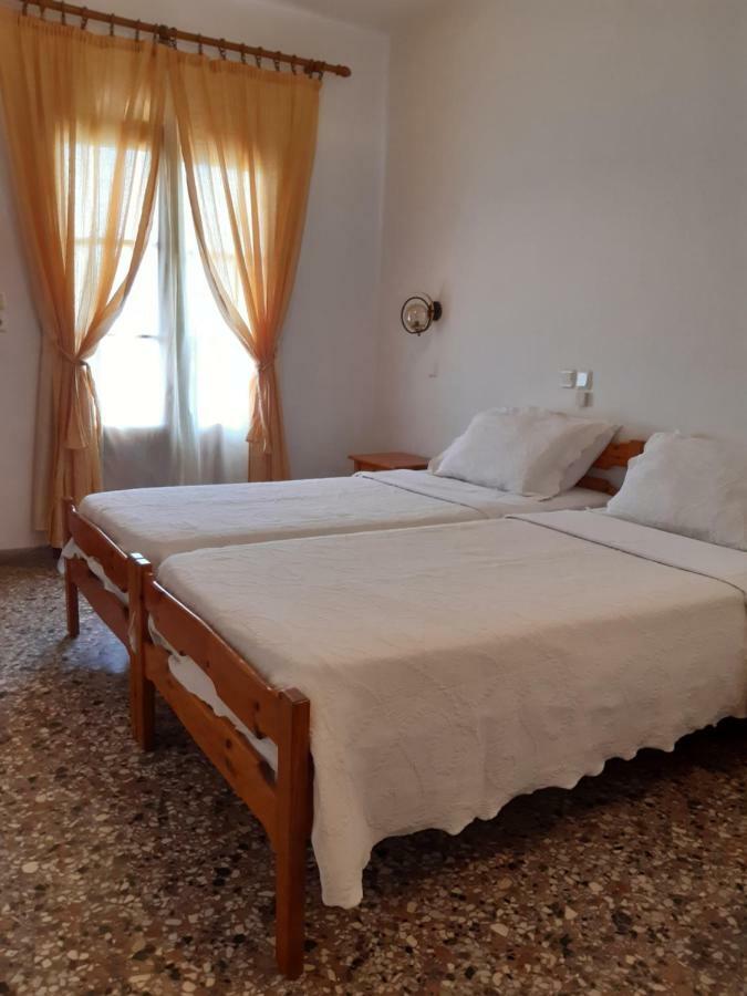 Hotel George Chrysi Ammoudia Bagian luar foto
